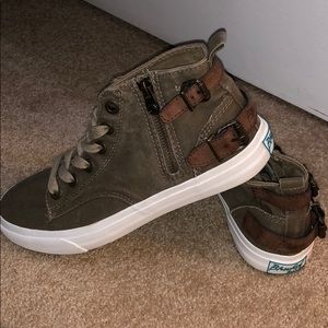 Blowfish sneakers (NEW)